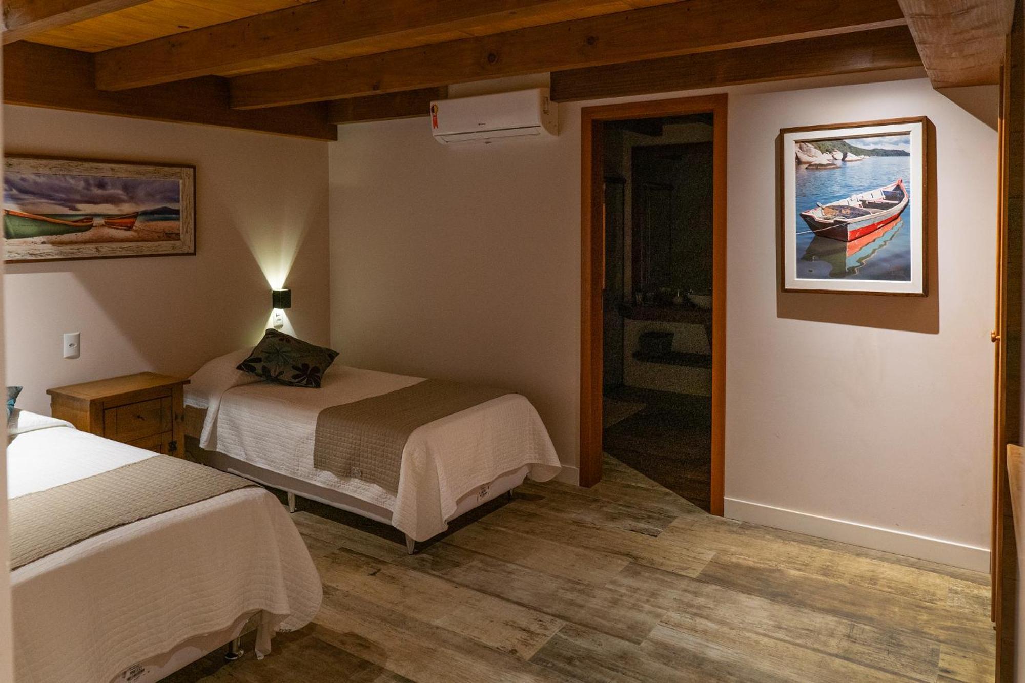 Hotel Atalaia Do Mariscal Bombinhas Bilik gambar